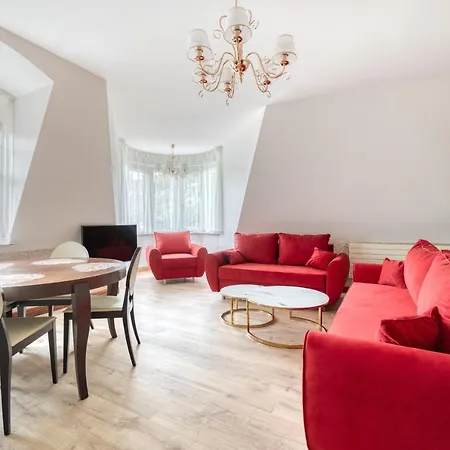 Apartamento Purpurowy Sen